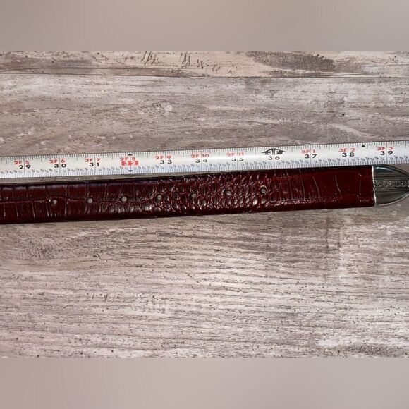 Genuine calfskin cognac leather belt with three-piece silver trim NWOT sz 32